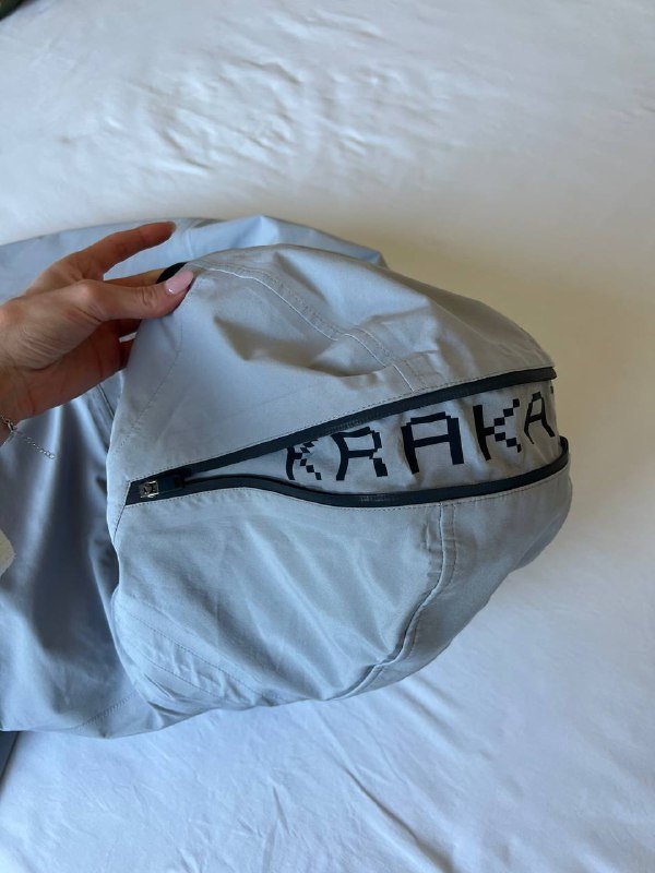 мужская куртка KRAKATAU размер М 2