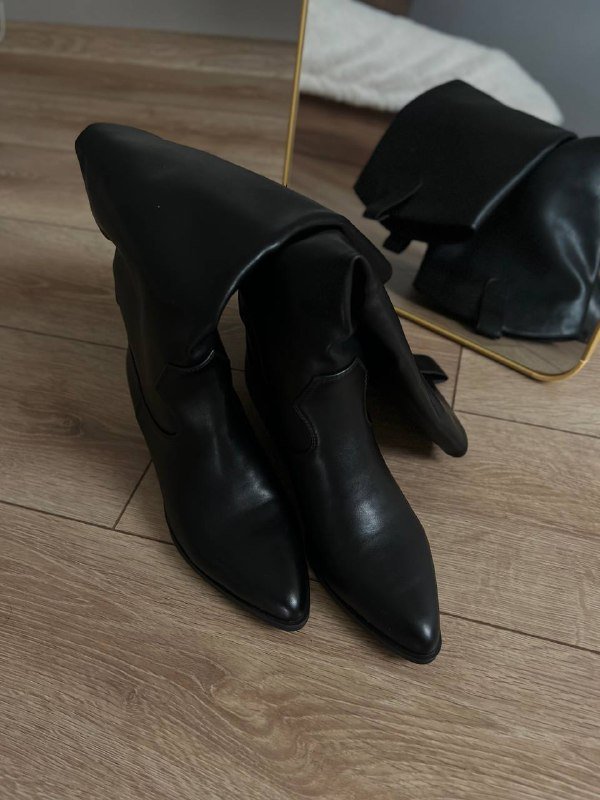 Высокие кожаные сапоги казаки черные 37,5-38