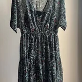Одежда, джинсы, платье, кеды 8