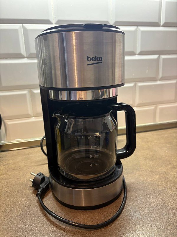 Кофеварка капельная Beko на 10 чашек 1
