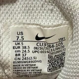 Женские кроссовки Nike 4