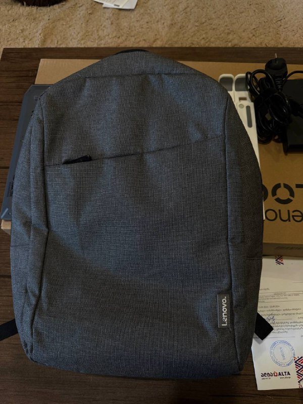 Lenovo LOQ 15.6 ноутбук с сумкой и зарядным устройством 6
