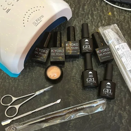 Manicure set with lamp and nail polishes