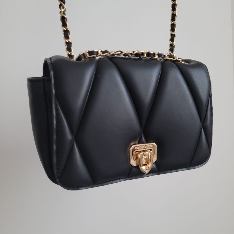 женская сумка Charles & Keith 2