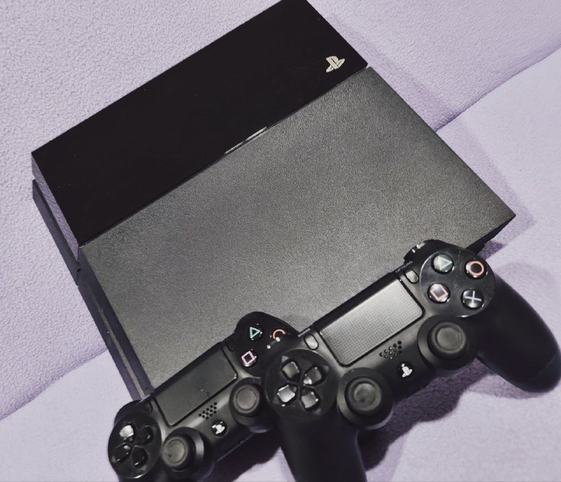 PlayStation 4, игры Ведьмак 3, Horizon Zero Dawn