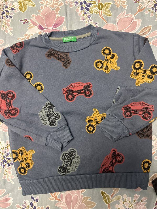 Кофта Бенеттон 5 лет