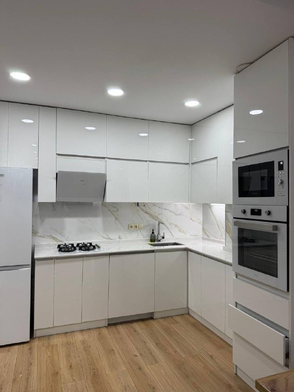 2х комнатная квартира с 1 спальней, аренда на год 6