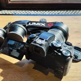 Камера Panasonic Lumix DMC-G85 с объективом 6