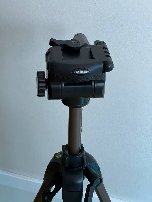 Сумки дорожные, надувной круг, штатив, колонки Logitech, камера Go Pro, мужской бомбер, женская джинсовка, жилет 4
