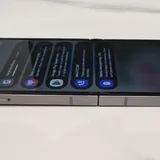 Samsung Galaxy Z Flip 6 4