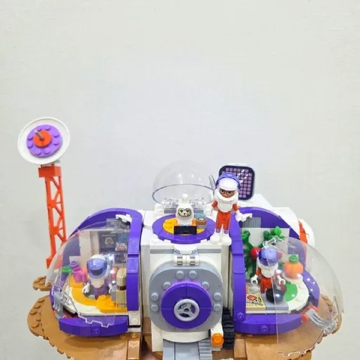 Космический набор Lego Friends