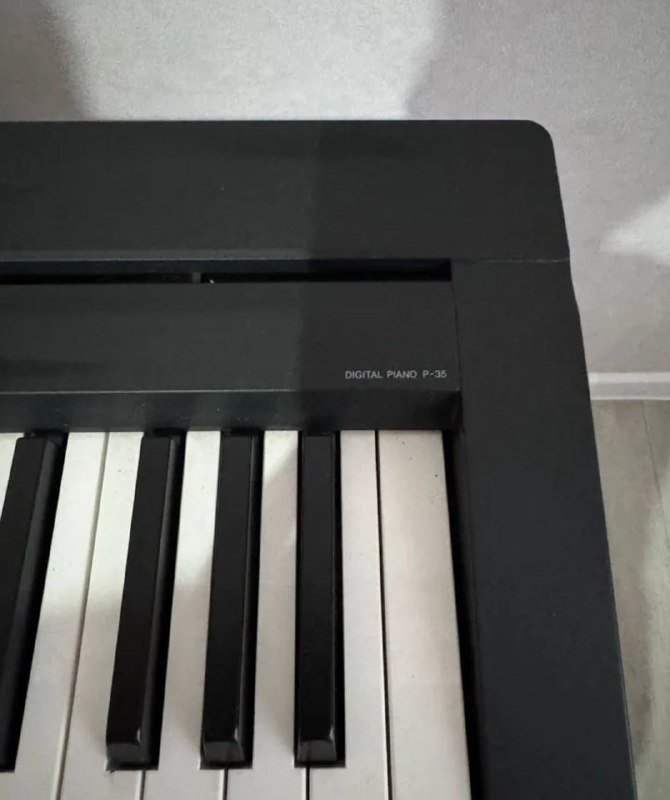 Цифровое пианино Yamaha P-35 4