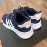 Мужские кроссовки Adidas 5