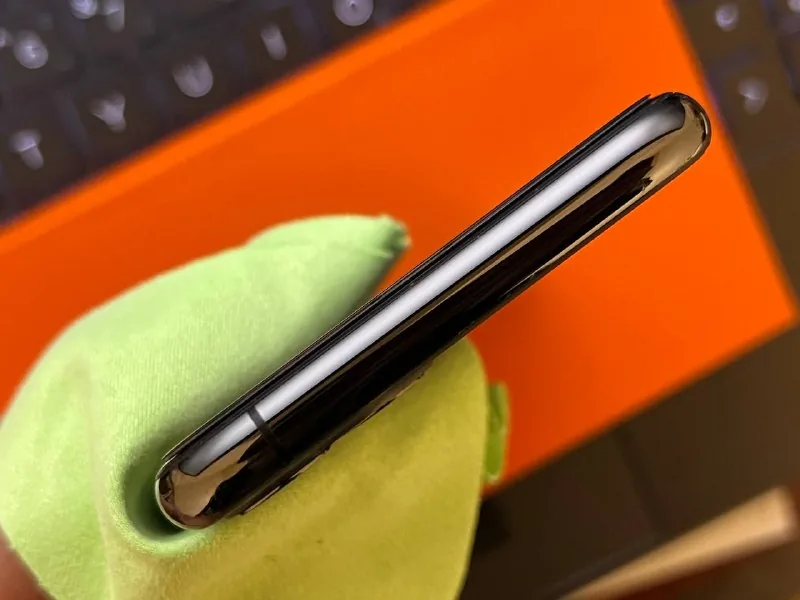 iPhone 11 Pro 64GB 6