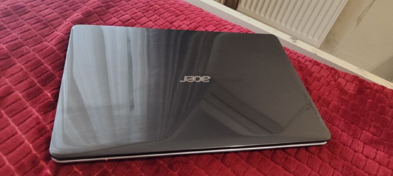 Acer i5 laptop, 8GB RAM, Nvidia Geforce 710M, 256GB SSD 2