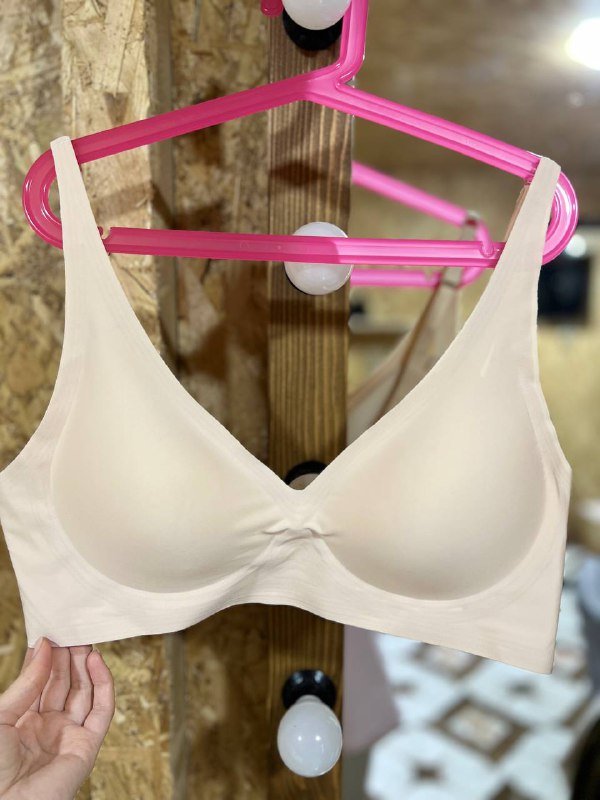 Новый бесшовный бюстгальтер микрофибра размер S,M