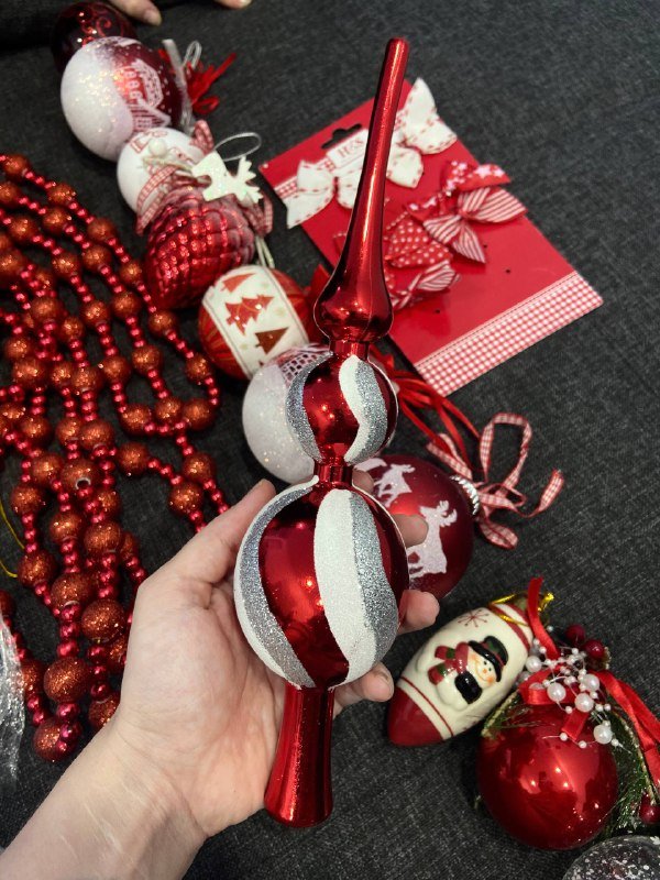 Набор ёлочных игрушек красно-белых 4