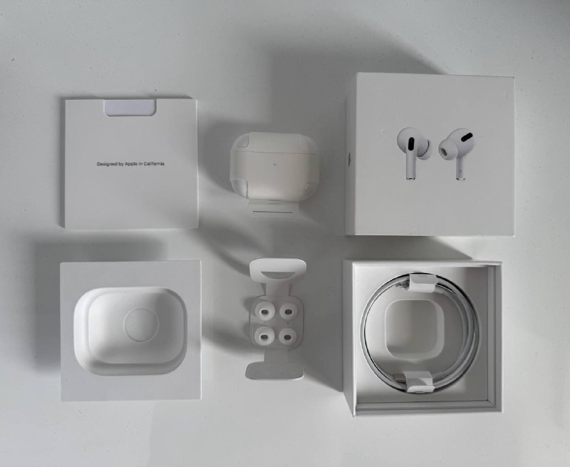 AirPods Pro 1 с комплектом и новыми вкладышами