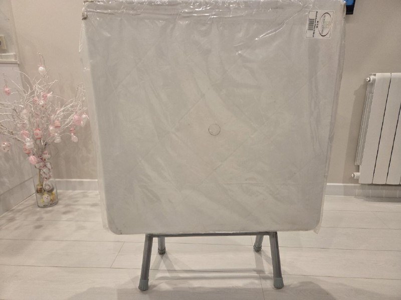 Пластиковый раскладной стол 80x80