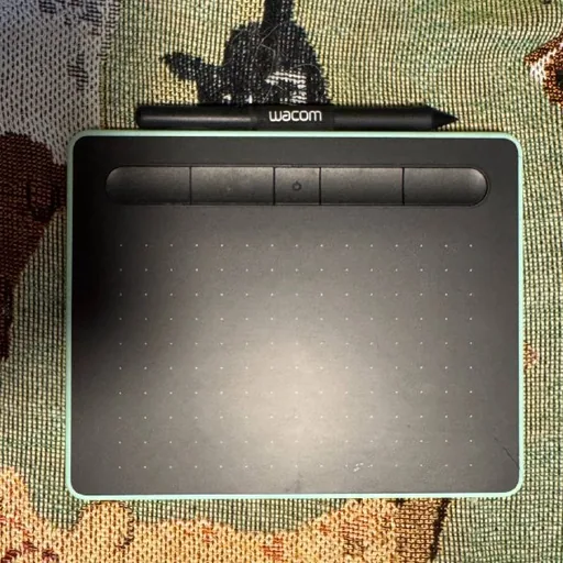 Графический планшет Wacom Intuos S A6