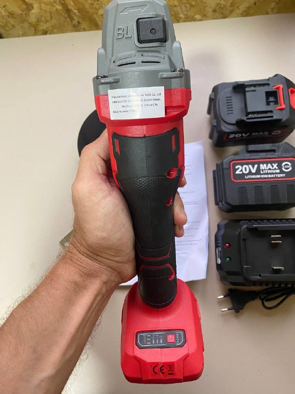 Аккумуляторная болгарка HiLDA с АКБ 20V 6A.h 3