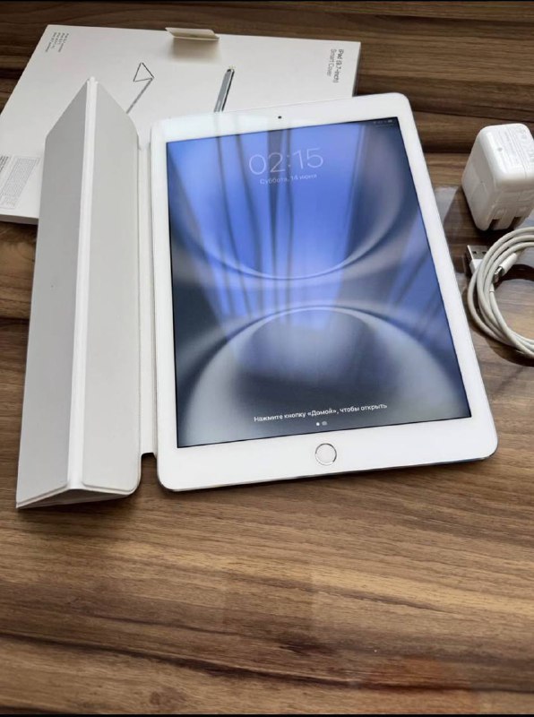 Magic Keyboard, Apple Pencil, Smart Folio, iPad Air 2, Beige Bag 4