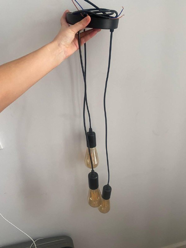 Люстра светильник с 3 лампами 2