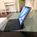 Apple iPad Air 11, iPhone 12 9