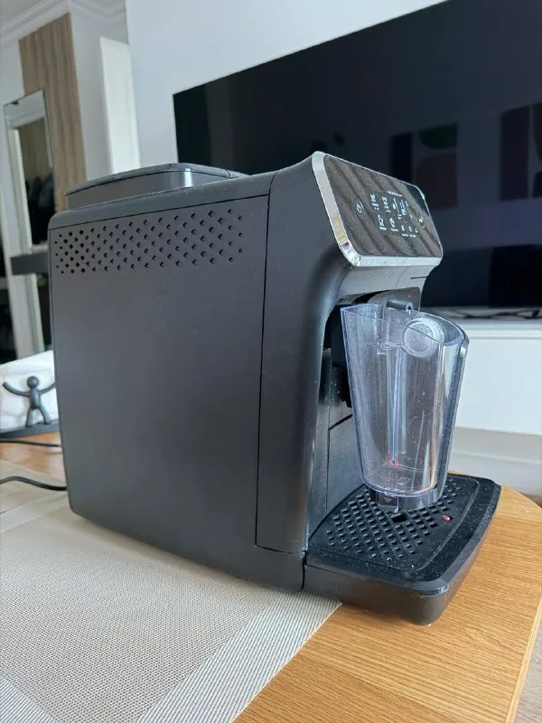 Кофемашина Philips EP2030/10 1
