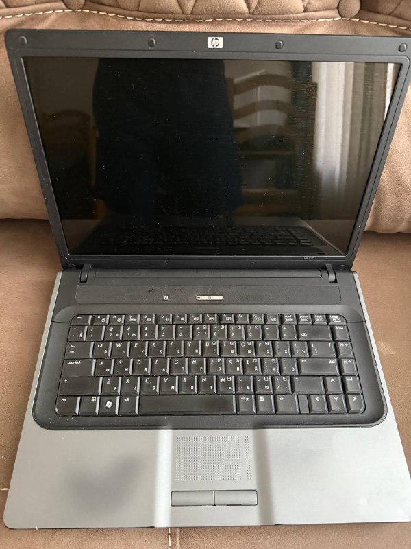 Ноутбук HP без зарядки