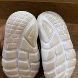 Nike-ის კედები 5