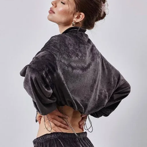 Велюровый костюм oversize