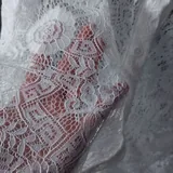 Жилет, кружевная рубашка 3