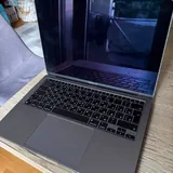 MacBook Air M1 13, Apple Watch SE 2 44mm 1