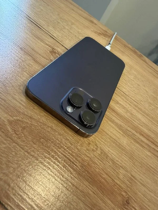 iPhone 14 Pro Max 1