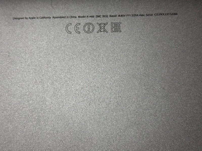 MacBook Air a1466 Intel i5 4GB 256GB SSD 5