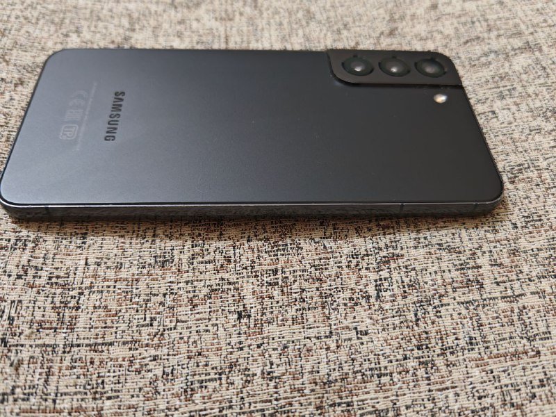 Мобильный телефон Galaxy S22+ 3