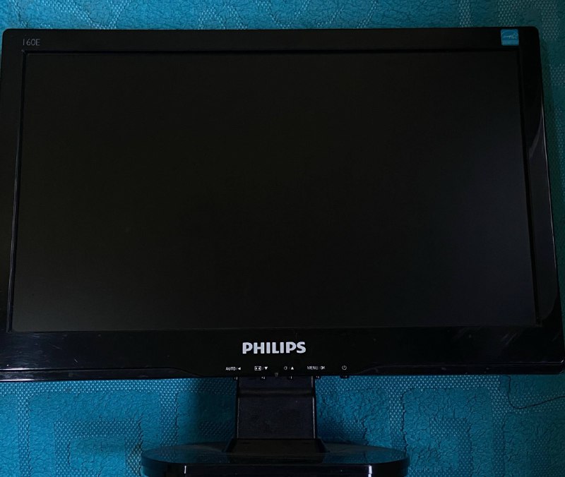 клавиатура с подсветкой, клавиатура без подсветки, монитор PHILIPS 2