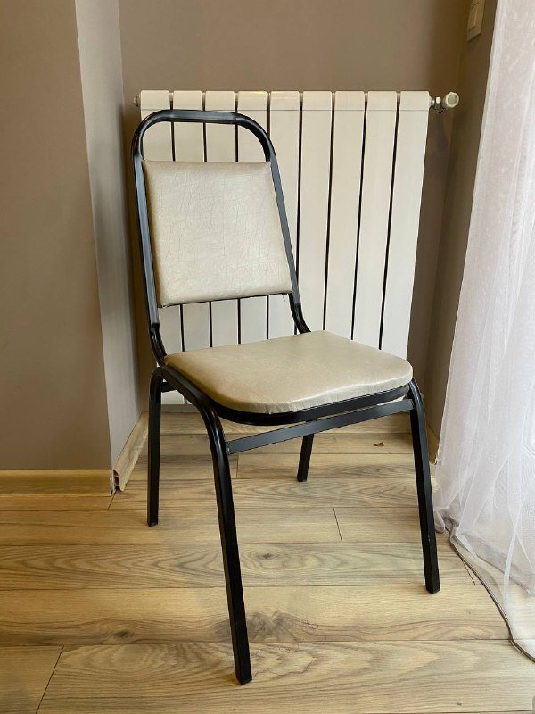 Стул офисный Domino