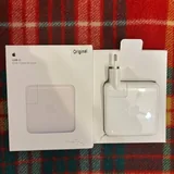 Этажерка IKEA Vesken, кофейник Bialetti, зарядка Apple, мышь Magic Mouse, швабра, вешалки, ботинки Dr Martens, скальные туфли, набор, сумка-холодильник, скакалка, Barbie 3