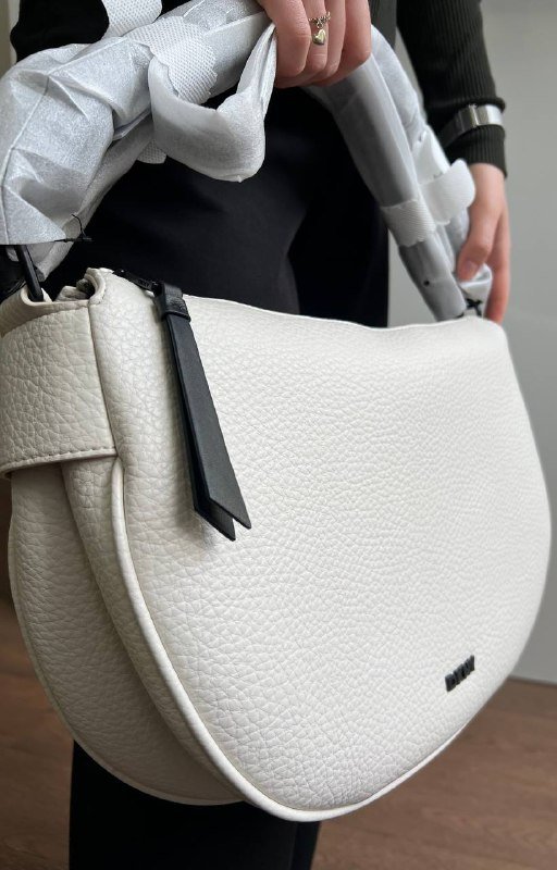 Белая сумка DKNY новая запакованная 6