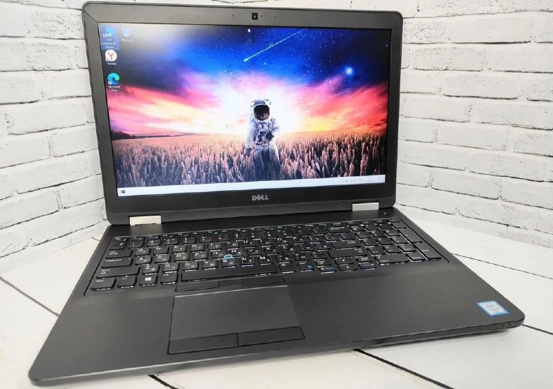 Ноутбук Dell Latitude E5570 i7 8 ядер 8ГБ SSD 500ГБ 2