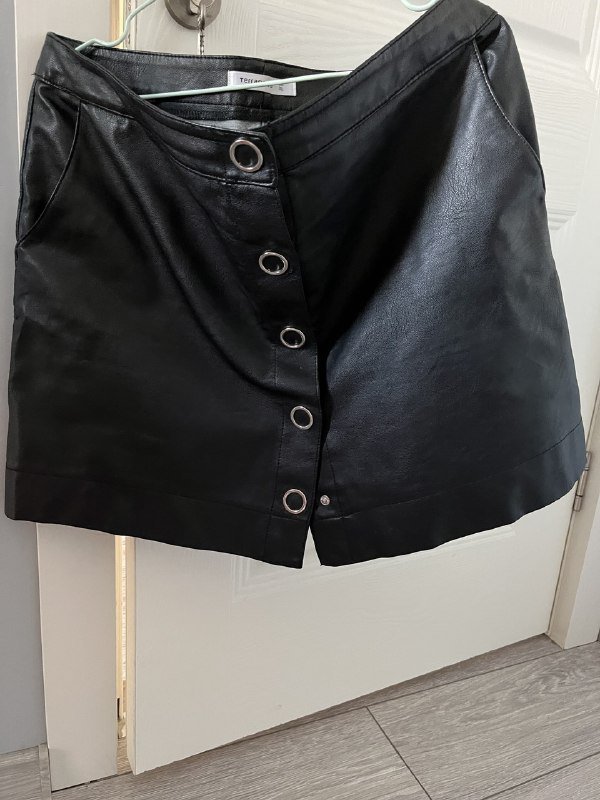 Кожаная юбка 46-48 размера