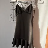Маленькие черные платья 1