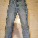 Ветровка Uniqlo, спортивные кофты Nike, джинсы Zara, джинсы Mango 8