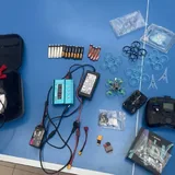 FPV дрон, очки, пульт, зарядки, батареи, запчасти 1