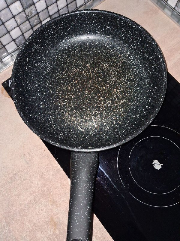 Сковорода с гранитным антипригарным покрытием