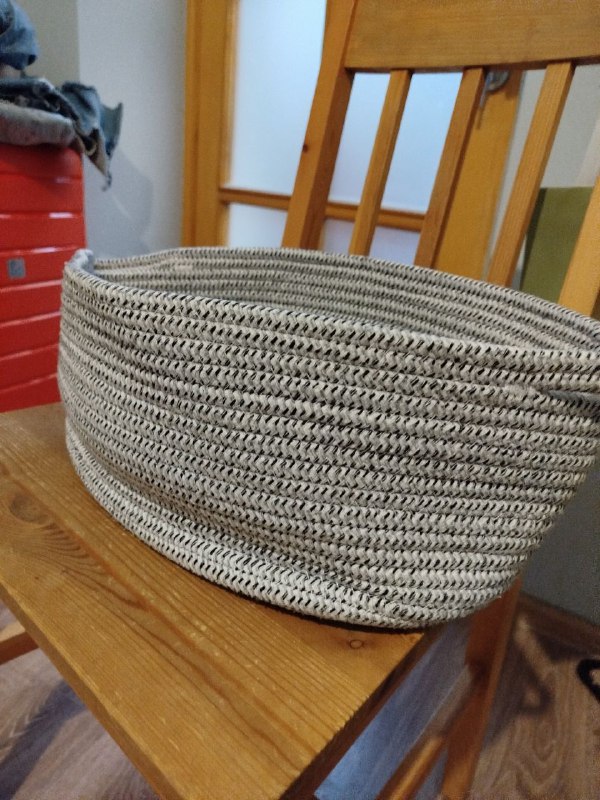 Корзина, банка, кружки, миски, подвесная штука, швабра с ведром 2