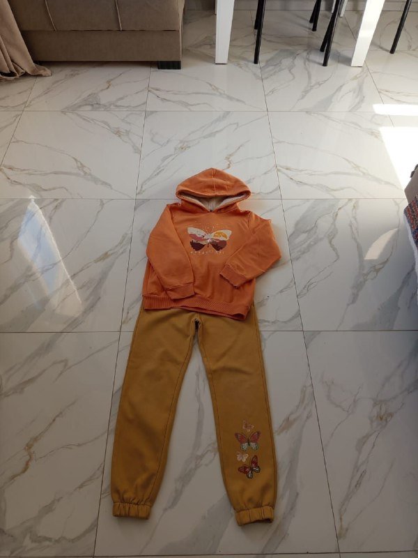 Костюм, куртка на утеплителе 7-9 лет