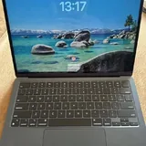 MacBook Air M2 8/512 GB 3